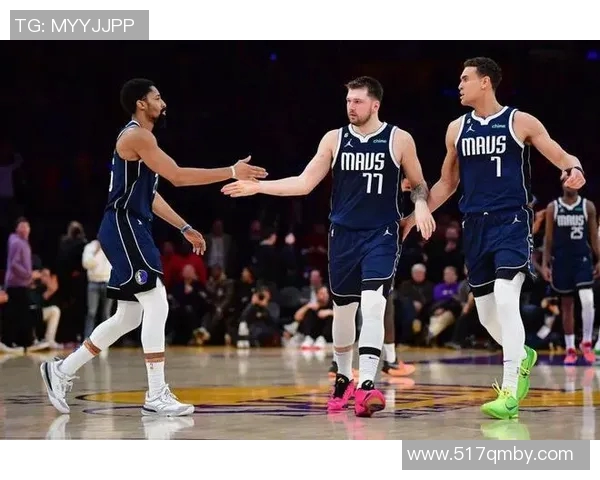 2017年小牛队与开拓者队精彩对决回顾及赛季分析