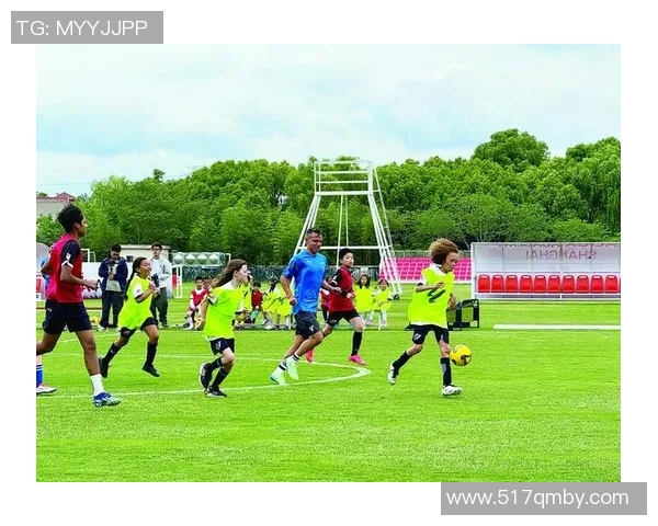 西甲豪门签下年轻实力派球员，未来之星闪耀绿茵