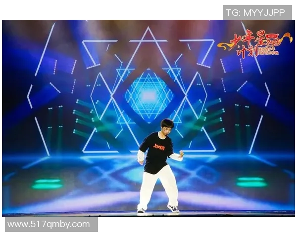 刘宇婕的成长之路:从普通女孩到闪耀舞台的璀璨明星 刘宇婕的成长之路:从普通女孩到闪耀舞台的璀璨明星